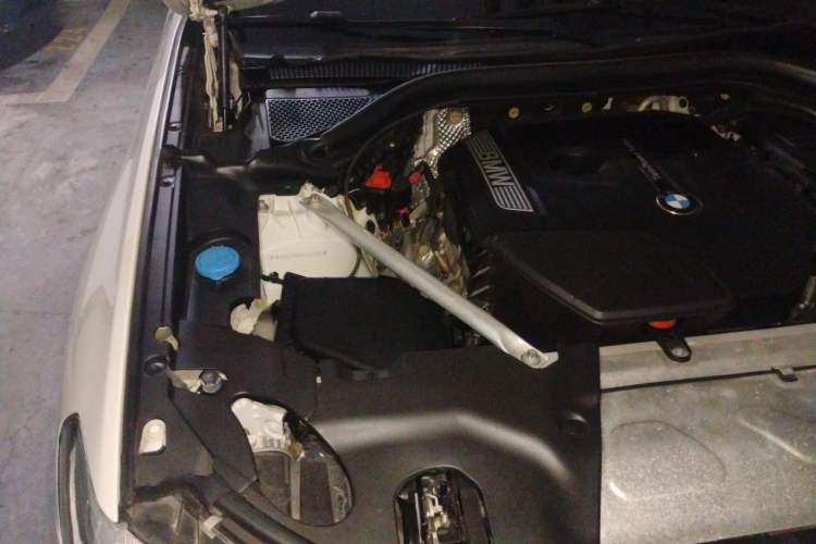 Used BMW X4 2019 xDrive25i M Sport Package Engine Bay Right