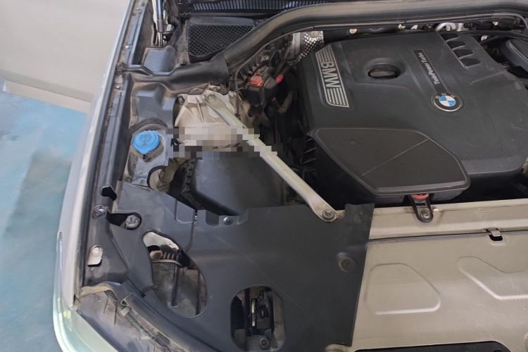 Used BMW X4 2019 xDrive25i M Sport Package Engine Bay Right