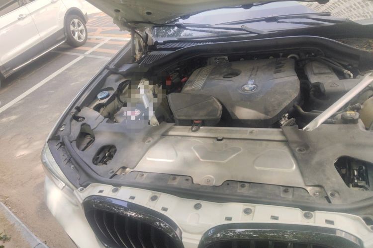 Used BMW X4 2019 xDrive25i M Sport Package Engine Bay Right