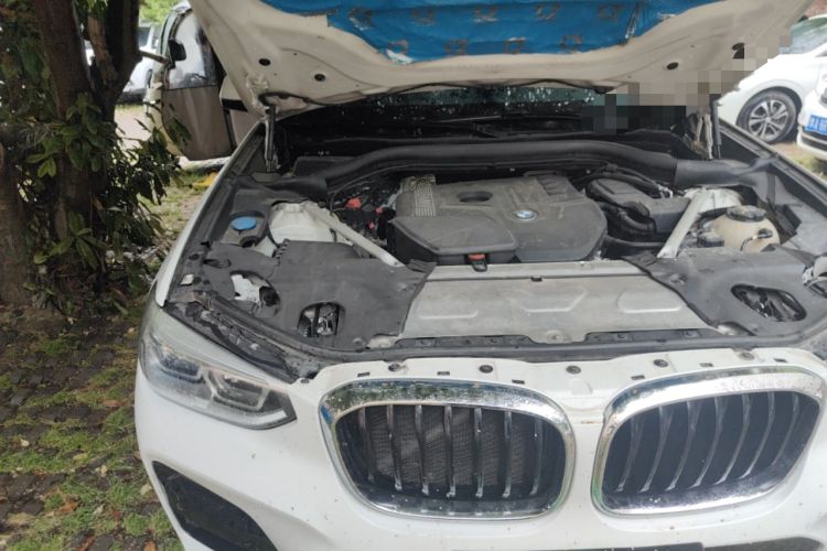 Used BMW X4 2019 xDrive25i M Sport Package Engine Bay Right
