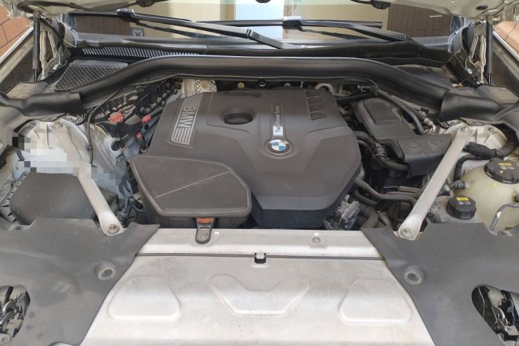 Used BMW X4 2019 xDrive25i M Sport Package Engine Bay