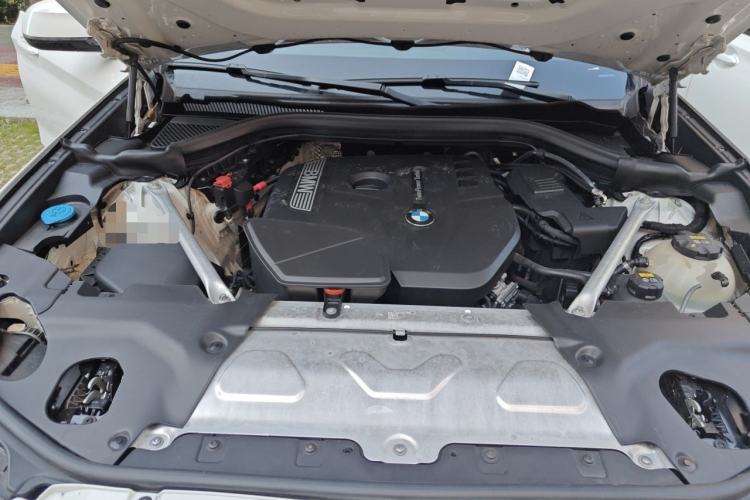 Used BMW X4 2019 xDrive25i M Sport Package Engine Bay