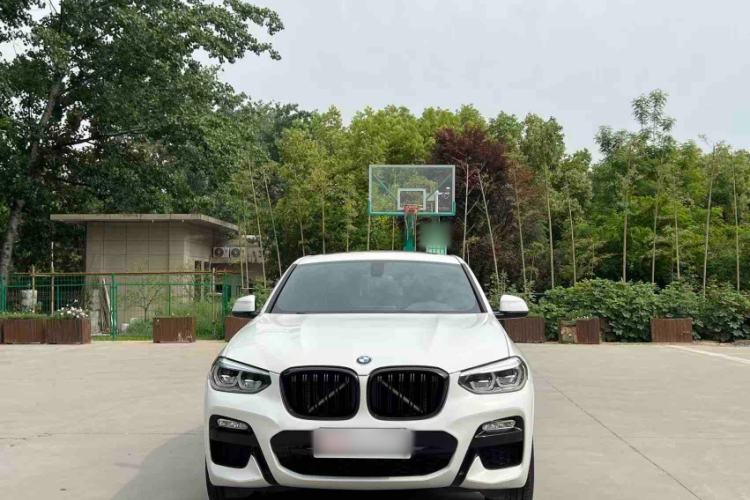 Used BMW X4 2019 xDrive25i M Sport Package Exterior 2