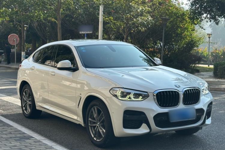 Used BMW X4 2019 xDrive25i M Sport Package Exterior 2