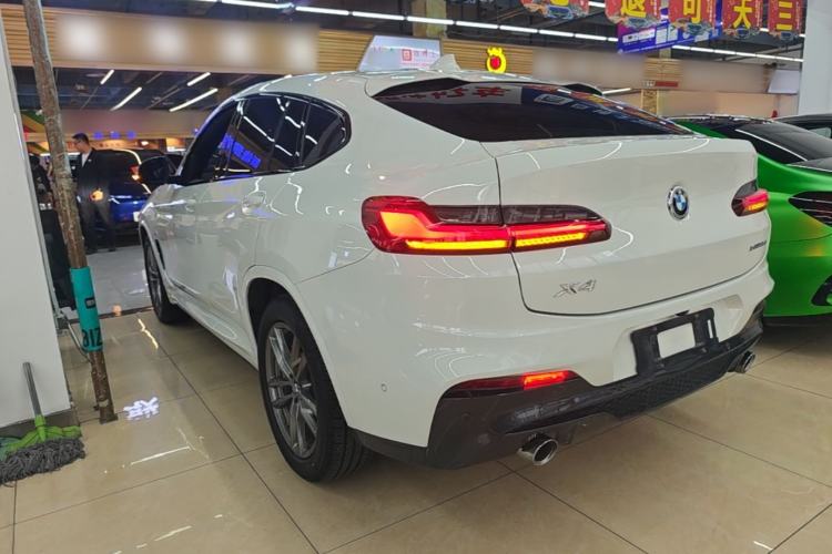 Used BMW X4 2019 xDrive25i M Sport Package Exterior 2