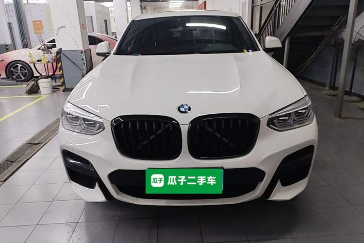 Used BMW X4 2019 xDrive25i M Sport Package Front
