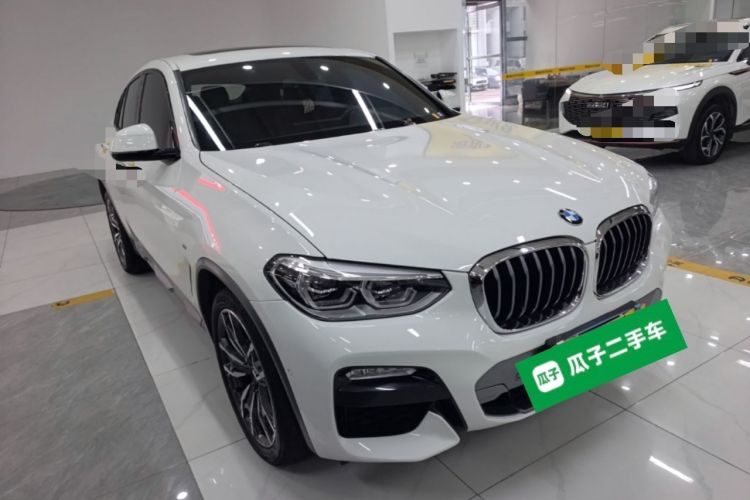 Used BMW X4 2019 xDrive25i M Sport Package Front Right 45 Deg