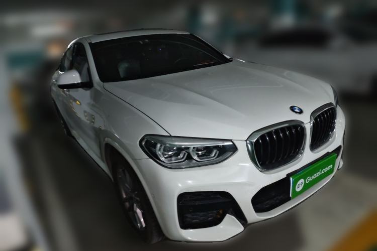 Used BMW X4 2019 xDrive25i M Sport Package Front Right 45 Deg
