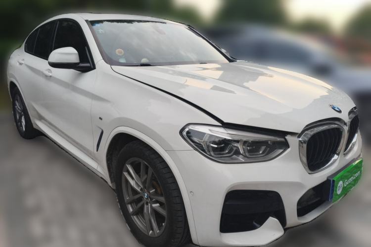 Used BMW X4 2019 xDrive25i M Sport Package Front Right 45 Deg
