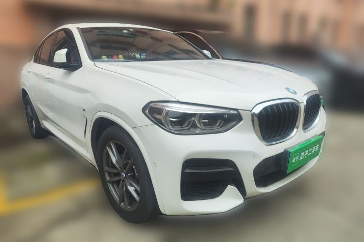 Used BMW X4 2019 xDrive25i M Sport Package Front Right 45 Deg