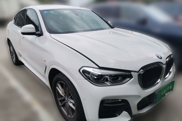 Used BMW X4 2019 xDrive25i M Sport Package Front Right 45 Deg