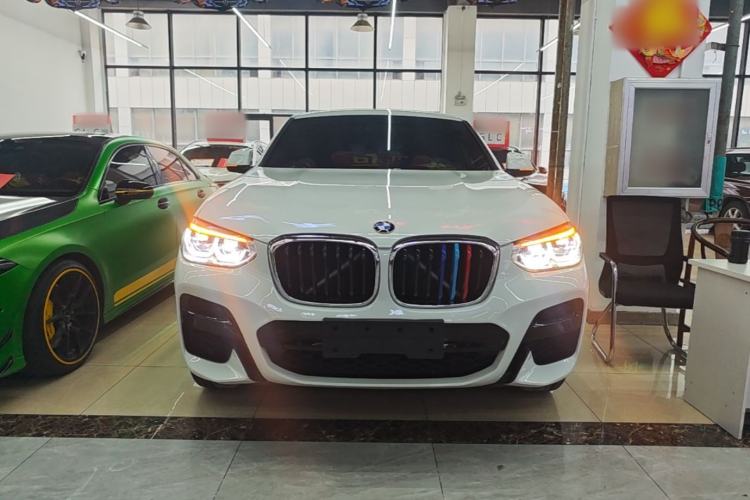 Used BMW X4 2019 xDrive25i M Sport Package Front