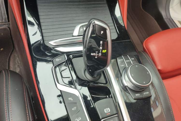 Used BMW X4 2019 xDrive25i M Sport Package Gear Lever