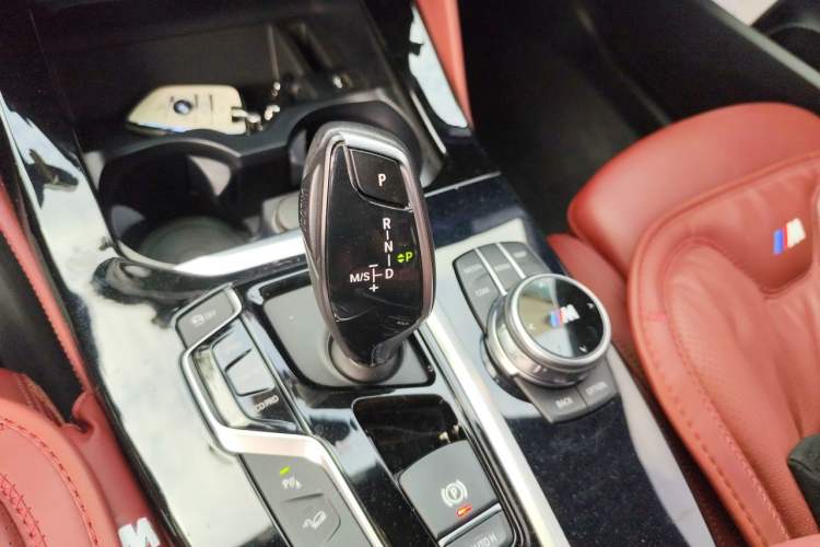 Used BMW X4 2019 xDrive25i M Sport Package Gear Lever
