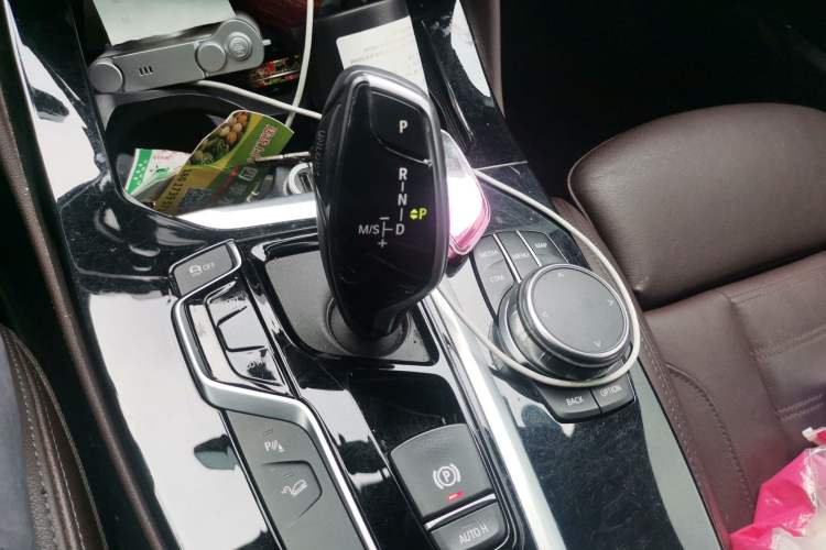 Used BMW X4 2019 xDrive25i M Sport Package Gear Lever