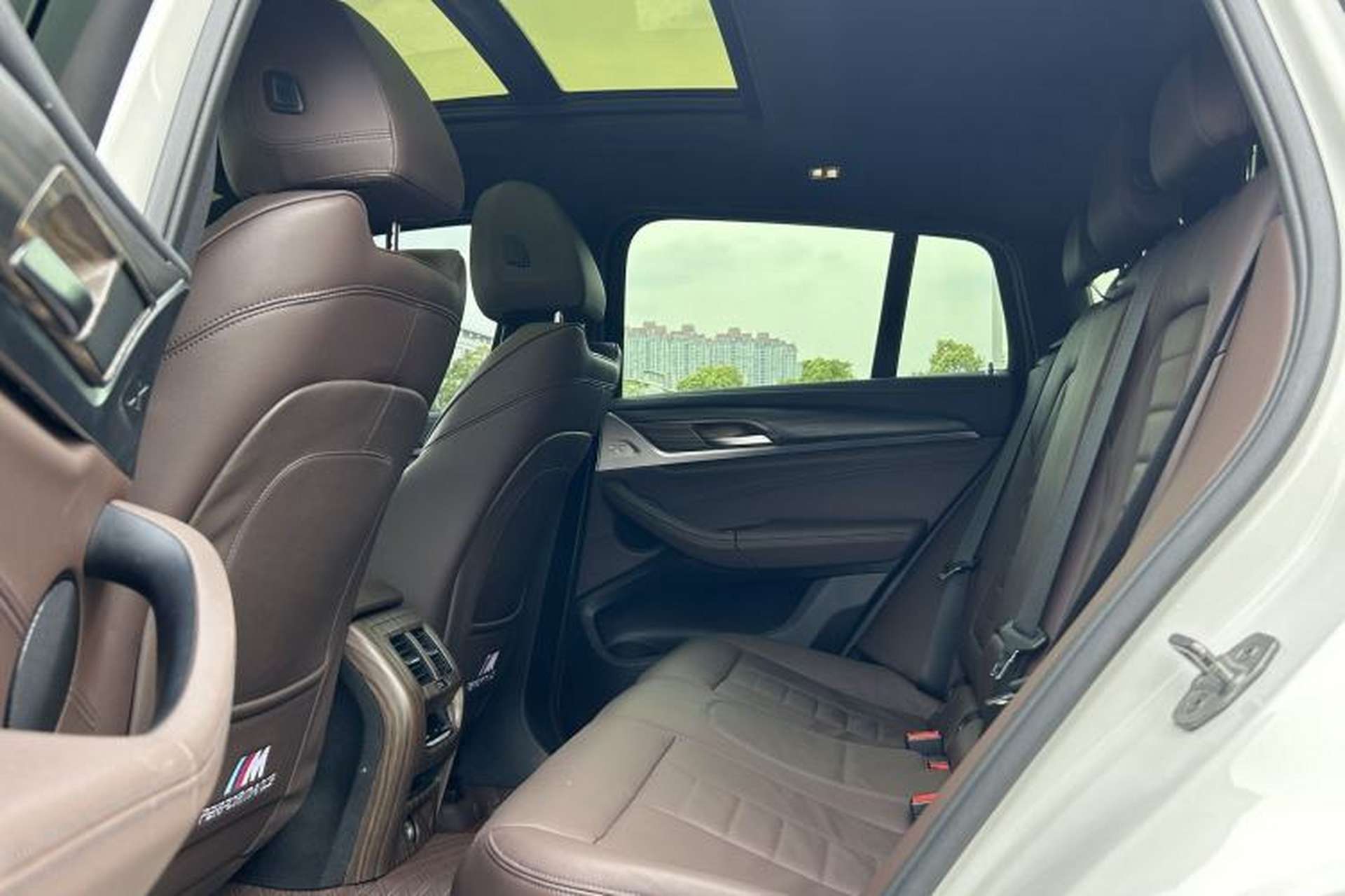 Used BMW X4 2019 xDrive25i M Sport Package Interior 2