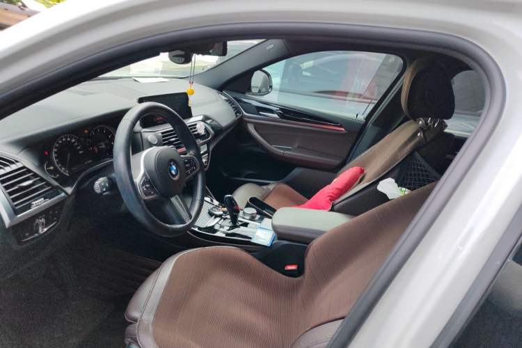 Used BMW X4 2019 xDrive25i M Sport Package Left Front Seat