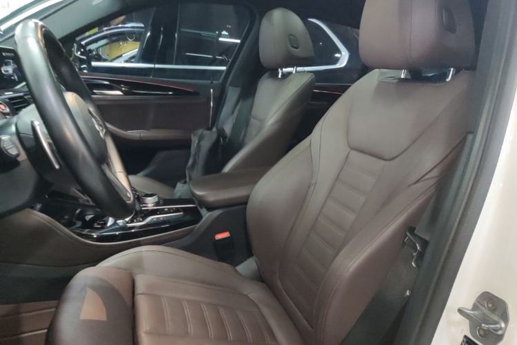Used BMW X4 2019 xDrive25i M Sport Package Left Front Seat