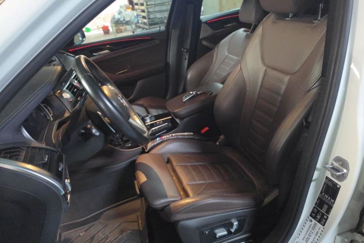 Used BMW X4 2019 xDrive25i M Sport Package Left Front Seat
