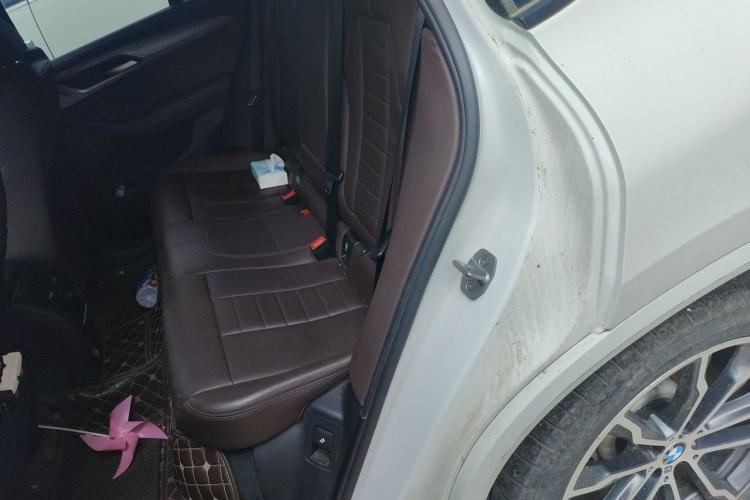 Used BMW X4 2019 xDrive30i M Sport Package Left Rear Seat
