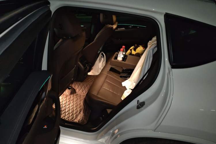 Used BMW X4 2019 xDrive25i M Sport Package Left Rear Seat