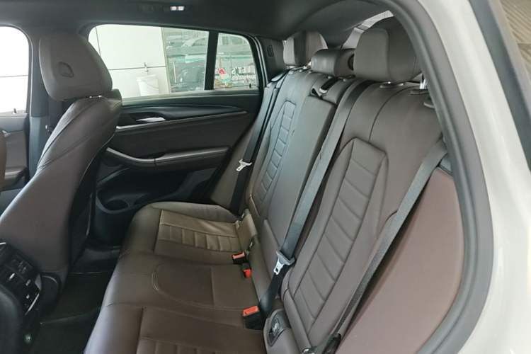 Used BMW X4 2019 xDrive25i M Sport Package Left Rear Seat