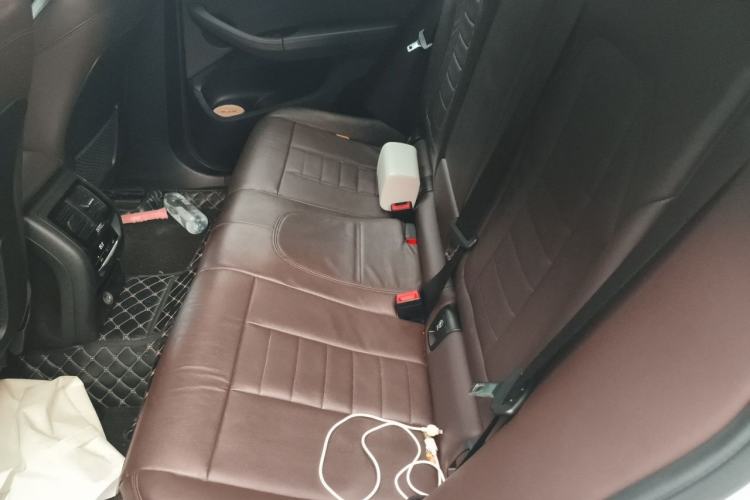 Used BMW X4 2019 xDrive25i M Sport Package Left Rear Seat