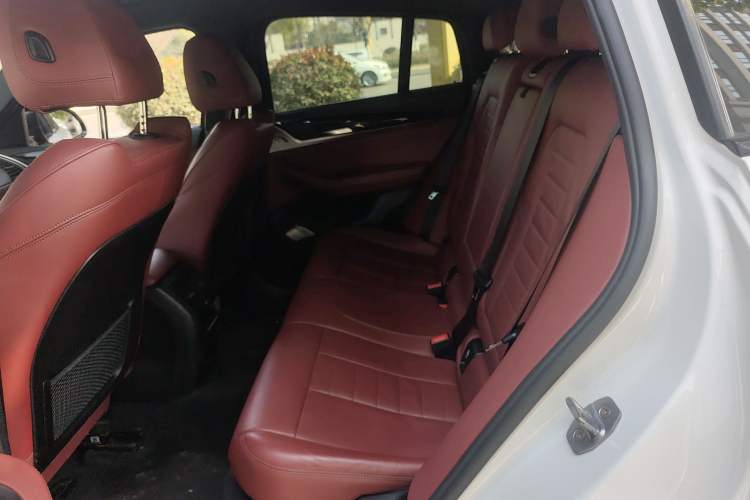 Used BMW X4 2019 xDrive25i M Sport Package Left Rear Seat