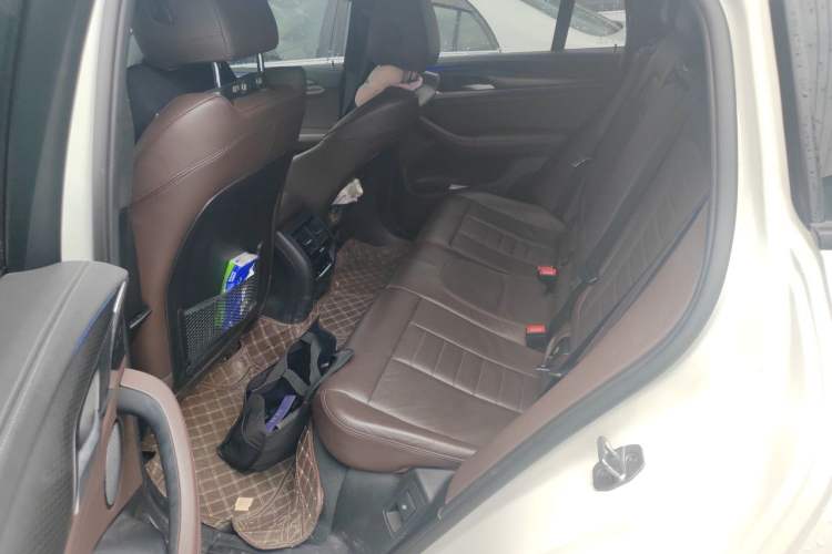 Used BMW X4 2019 xDrive25i M Sport Package Left Rear Seat