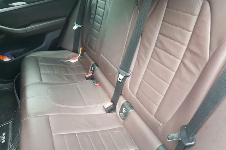 Used BMW X4 2019 xDrive25i M Sport Package Left Rear Seat
