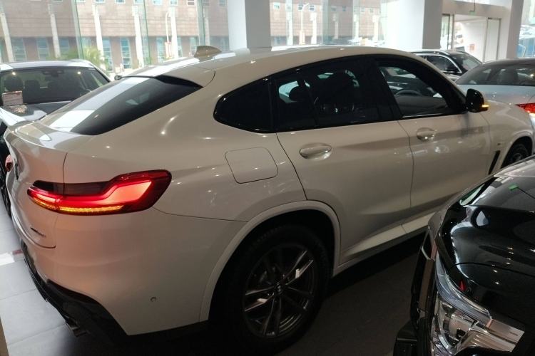 Used BMW X4 2019 xDrive25i M Sport Package Rear Right 45 Deg