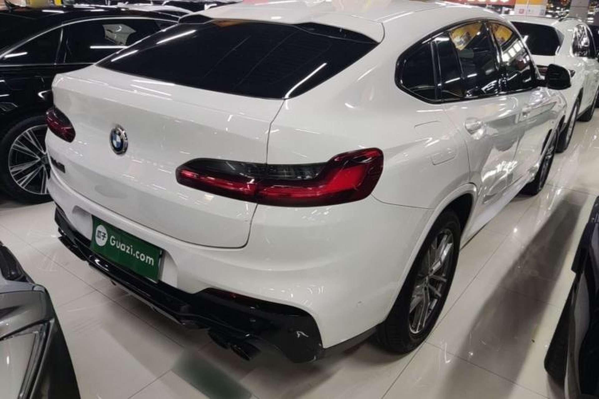 Used BMW X4 2019 xDrive25i M Sport Package Rear Right 45 Deg