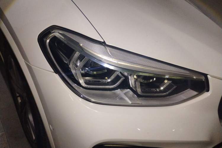 Used BMW X4 2019 xDrive25i M Sport Package Right Front Headlight