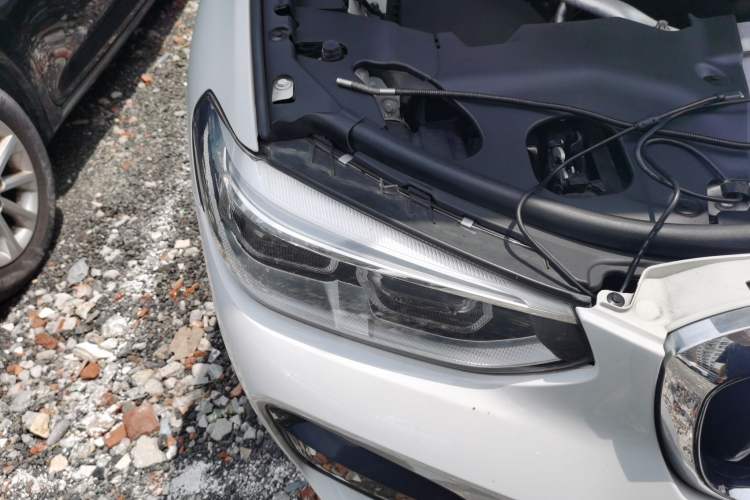 Used BMW X4 2019 xDrive25i M Sport Package Right Front Headlight