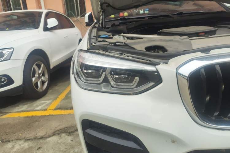 Used BMW X4 2019 xDrive25i M Sport Package Right Front Headlight