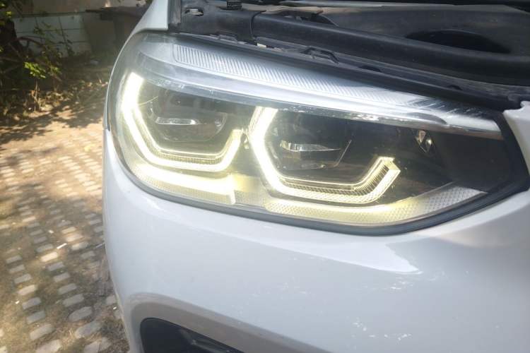 Used BMW X4 2019 xDrive25i M Sport Package Right Front Headlight