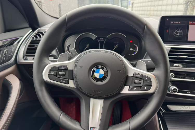 Used BMW X4 2019 xDrive25i M Sport Package Steering Wheel