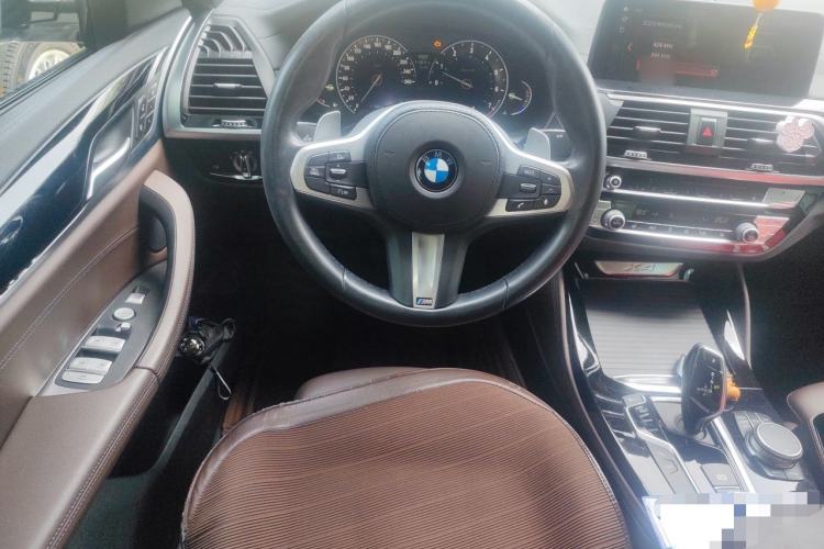 Used BMW X4 2019 xDrive25i M Sport Package Steering Wheel