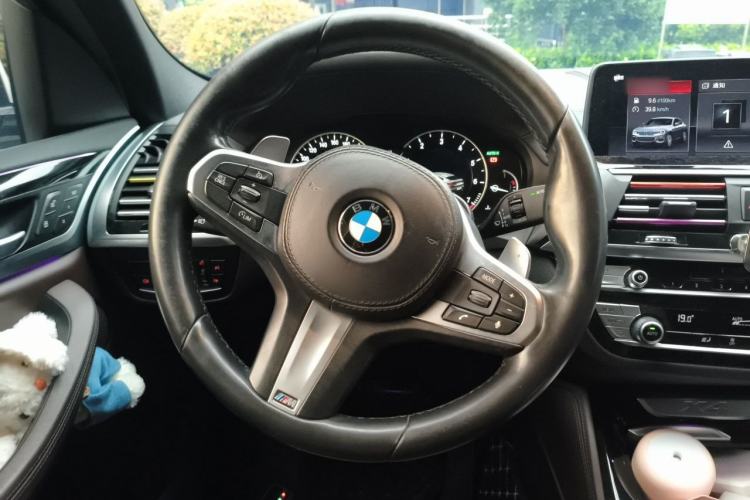 Used BMW X4 2019 xDrive25i M Sport Package Steering Wheel
