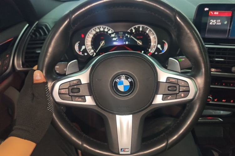 Used BMW X4 2019 xDrive25i M Sport Package Steering Wheel