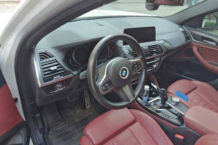 Used BMW X4 2019 xDrive25i M Sport Package Steering Wheel