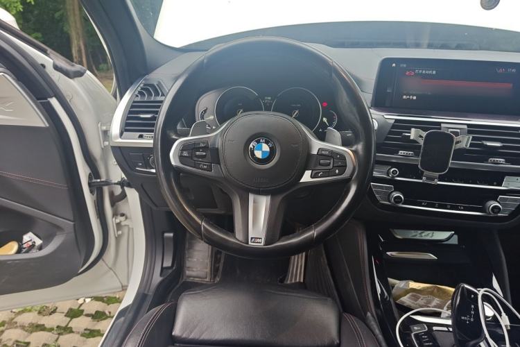 Used BMW X4 2019 xDrive25i M Sport Package Steering Wheel