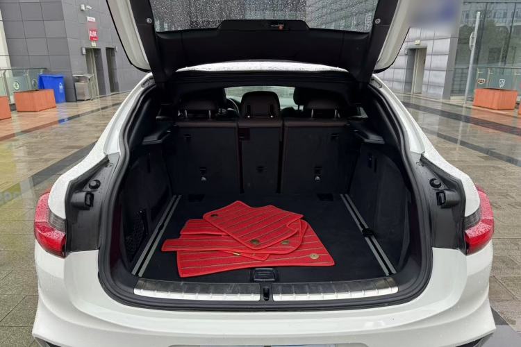 Used BMW X4 2019 xDrive25i M Sport Package Trunk