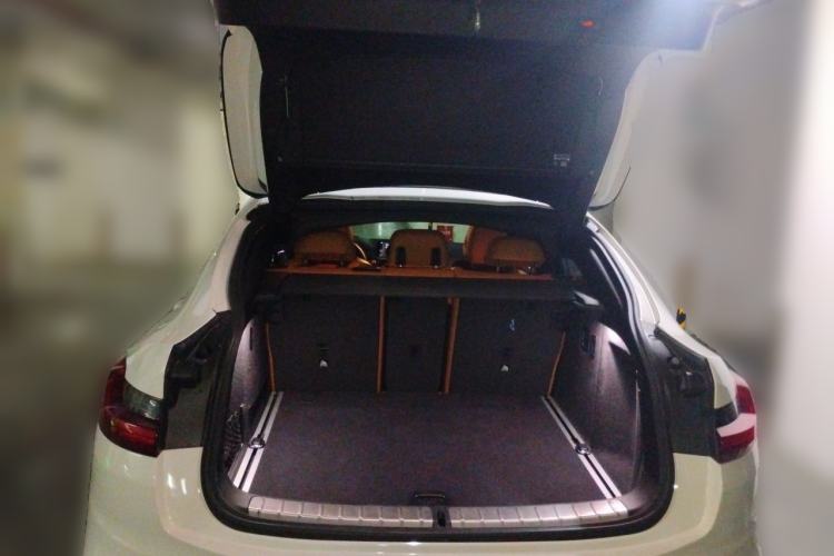 Used BMW X4 2019 xDrive25i M Sport Package Trunk