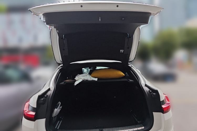 Used BMW X4 2019 xDrive25i M Sport Package Trunk
