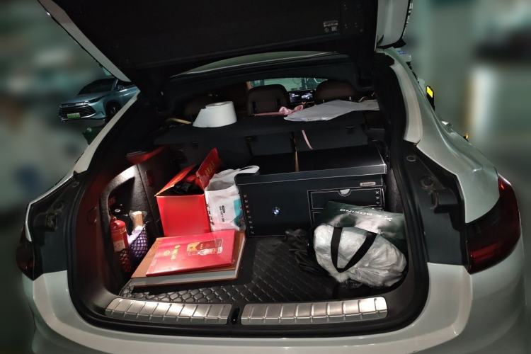 Used BMW X4 2019 xDrive25i M Sport Package Trunk