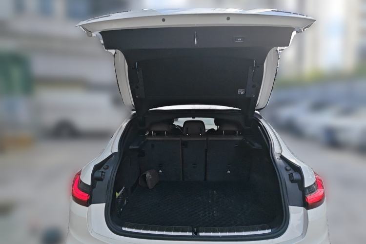 Used BMW X4 2019 xDrive25i M Sport Package Trunk