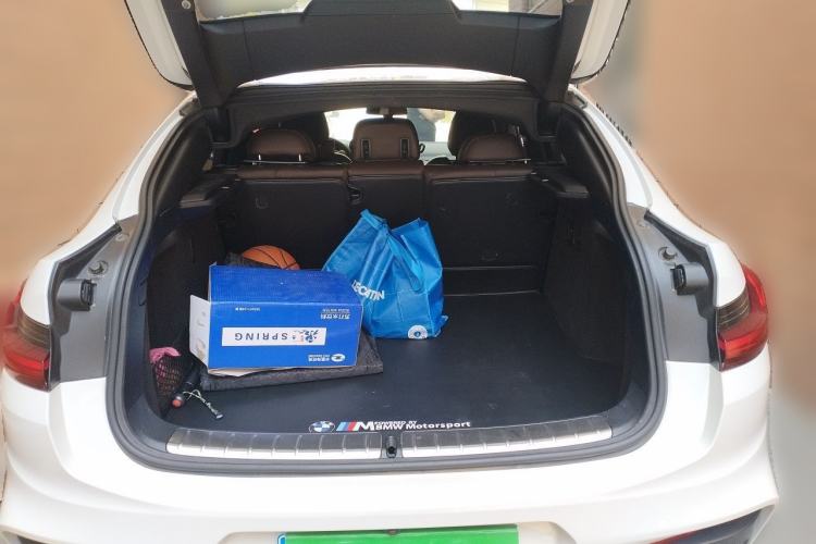 Used BMW X4 2019 xDrive25i M Sport Package Trunk