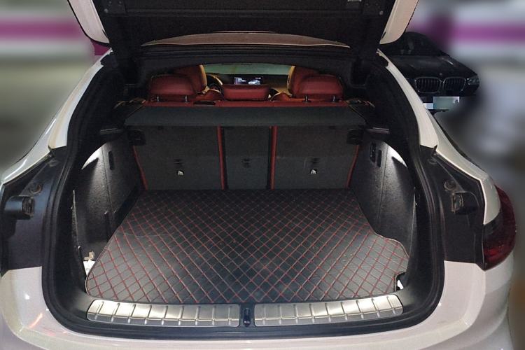 Used BMW X4 2019 xDrive25i M Sport Package Trunk