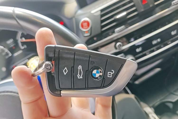 Used BMW X4 2019 xDrive25i M Sport Package Vehicle Key